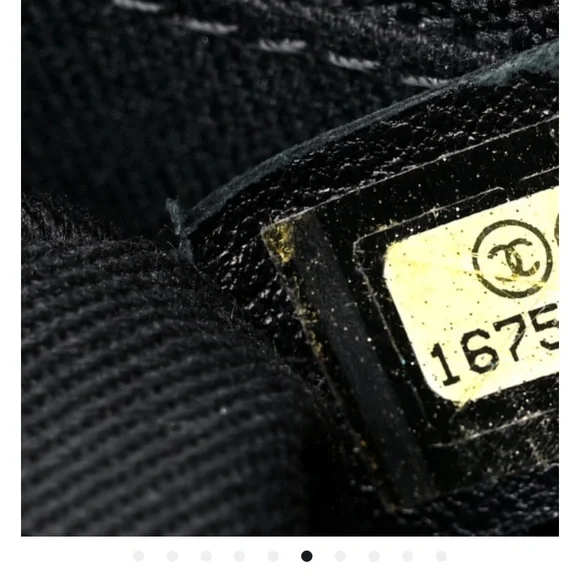 Chanel Easy Flap Shoulder Bag - Picture 7 of 7